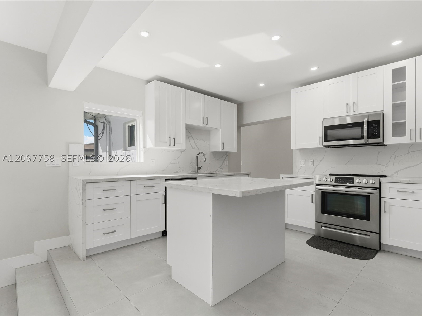 8440 SW 34th Ter, Miami FL 33155