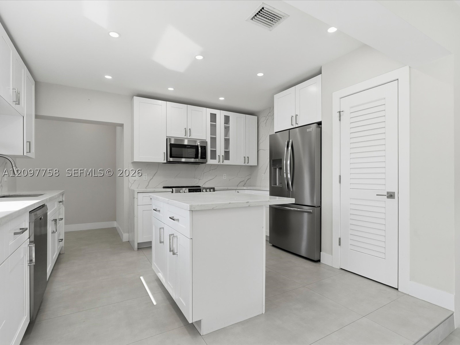 8440 SW 34th Ter, Miami FL 33155