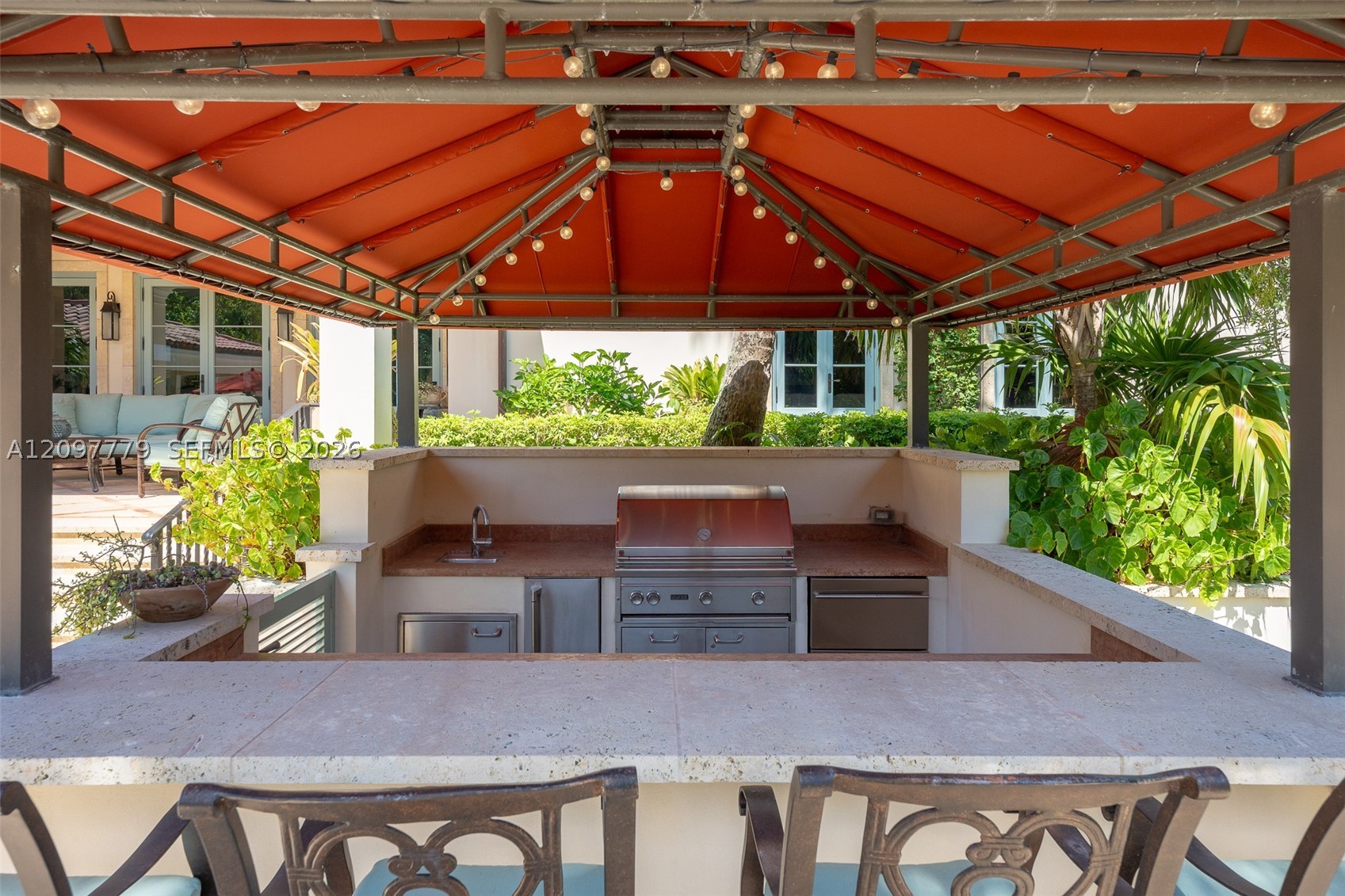 183 S Beach Rd, Jupiter Island FL 33455