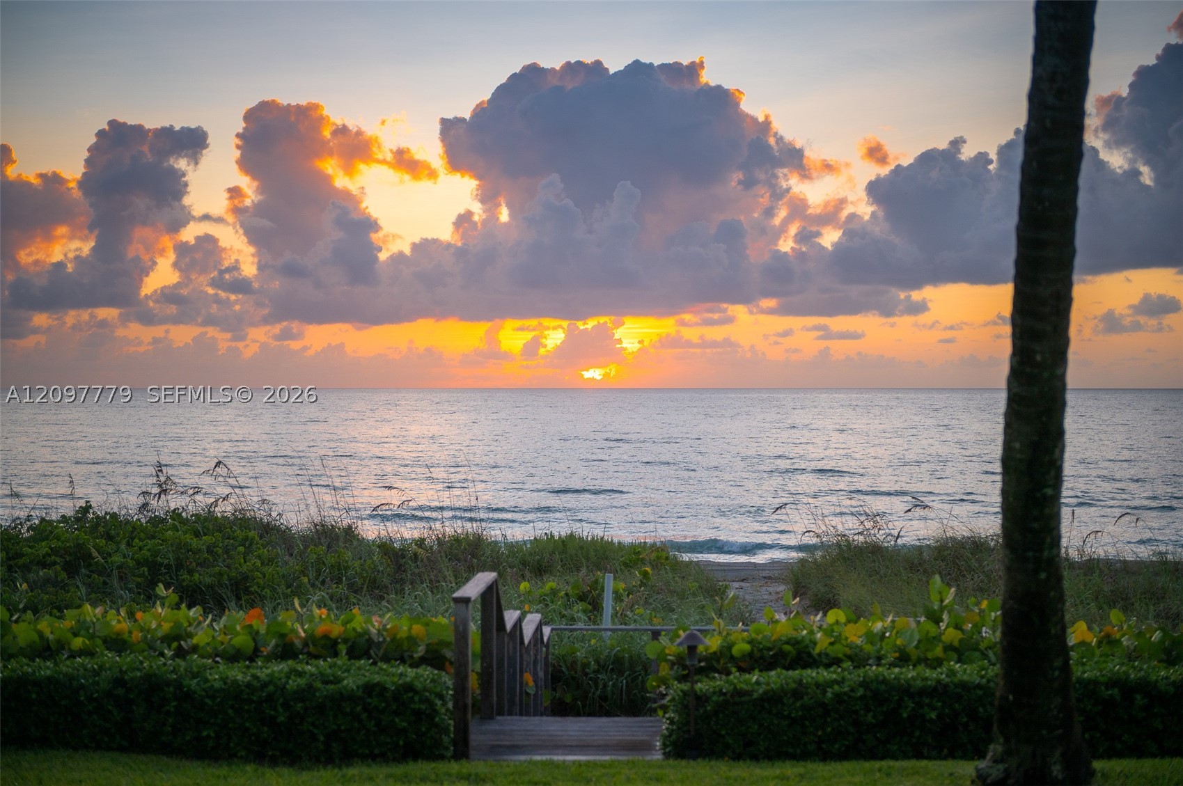 183 S Beach Rd, Jupiter Island FL 33455