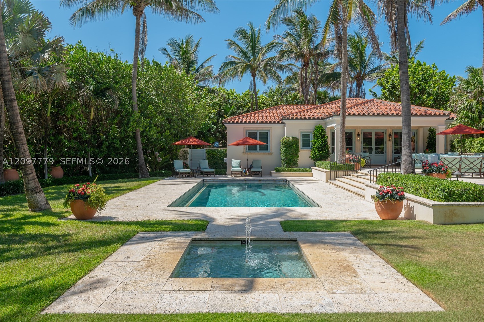183 S Beach Rd, Jupiter Island FL 33455