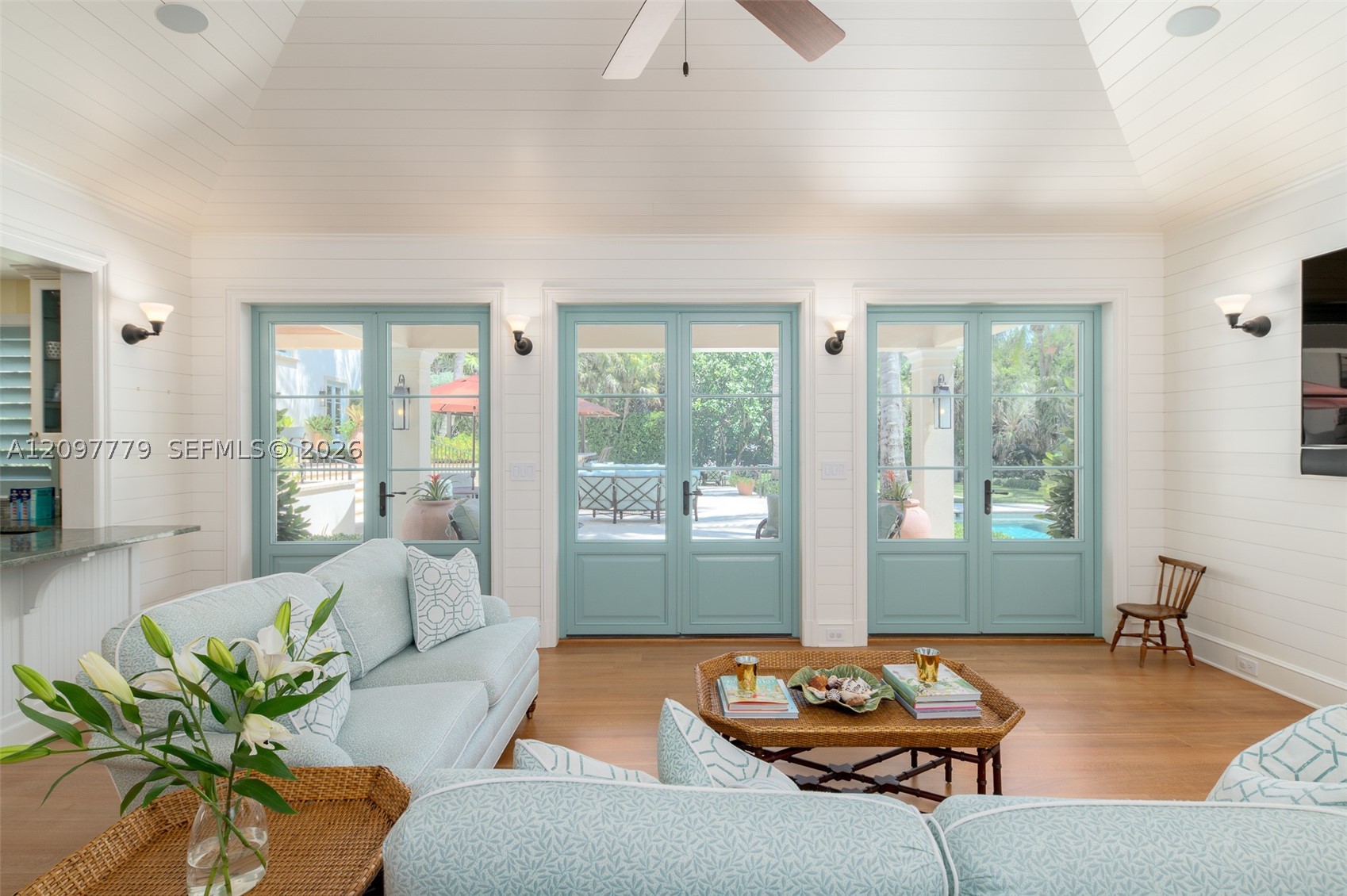 183 S Beach Rd, Jupiter Island FL 33455
