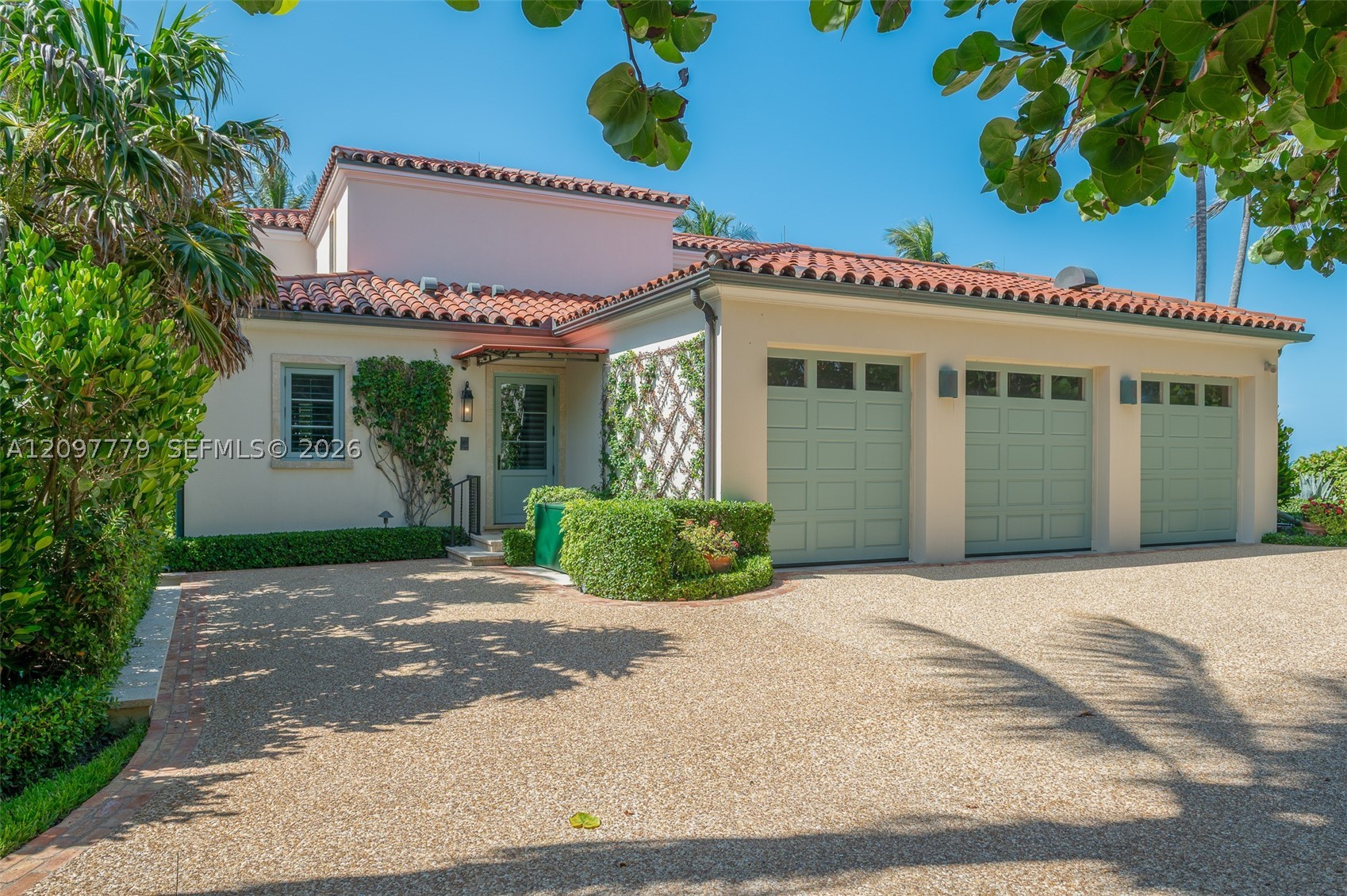 183 S Beach Rd, Jupiter Island FL 33455