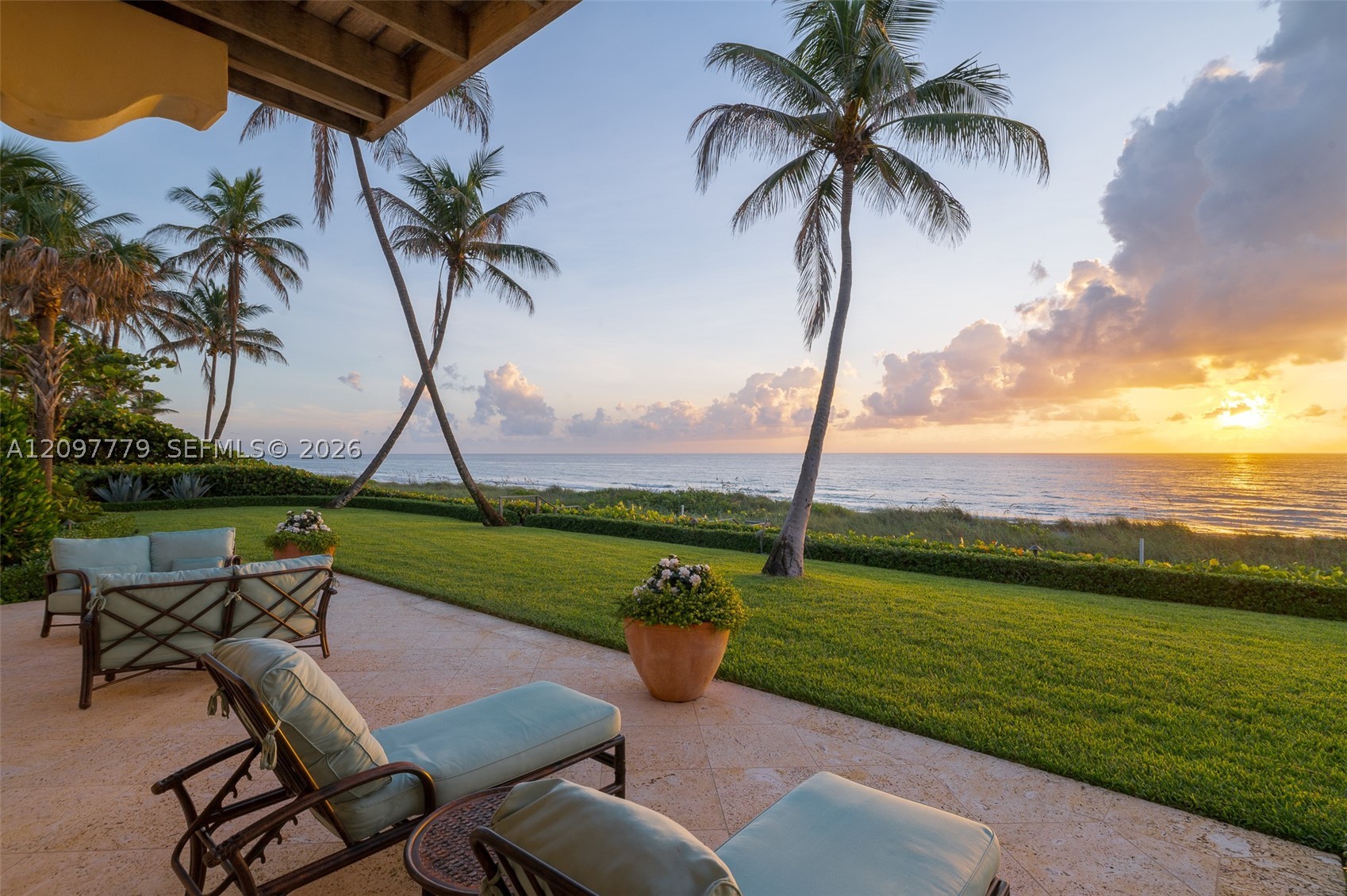 183 S Beach Rd, Jupiter Island FL 33455