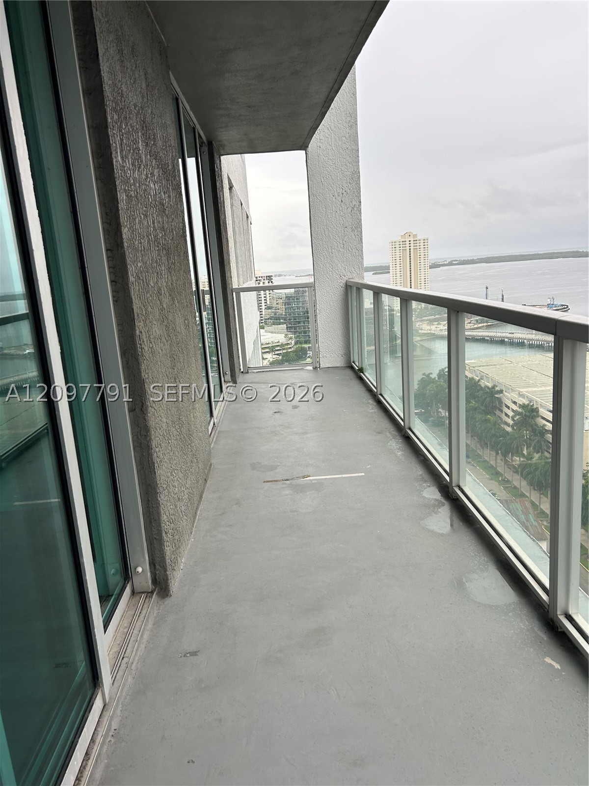 500 Brickell Ave #2304, Miami FL 33131