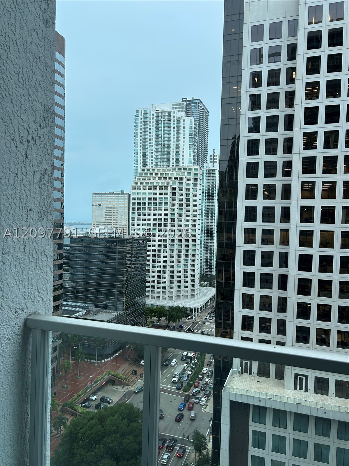 500 Brickell Ave #2304, Miami FL 33131
