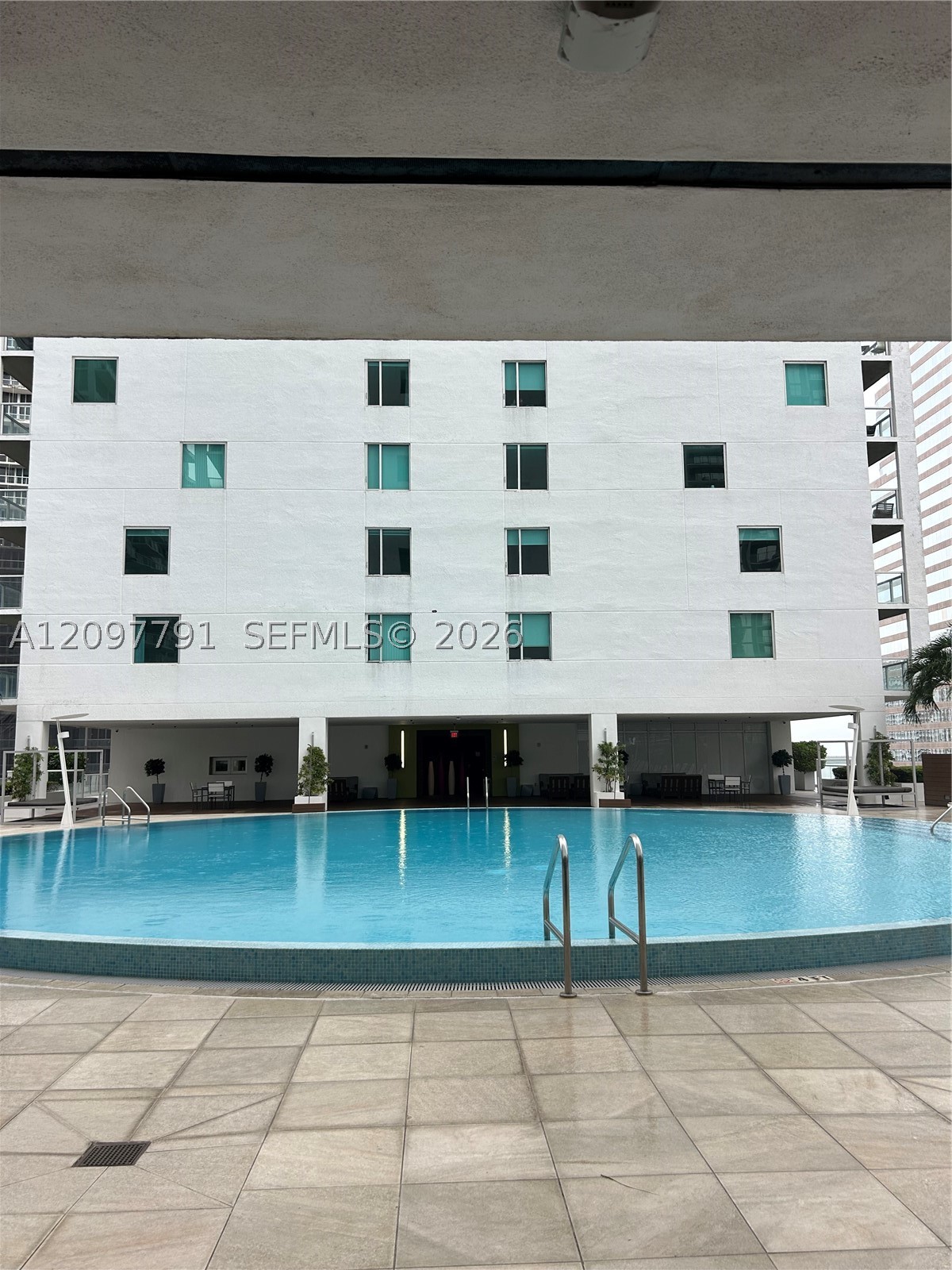 500 Brickell Ave #2304, Miami FL 33131