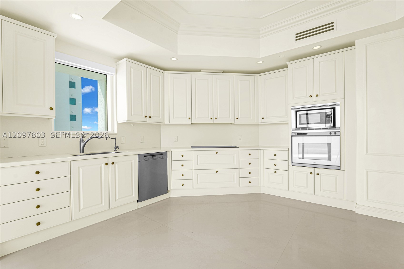 16051 Collins Ave #2901, Sunny Isles Beach FL 33160