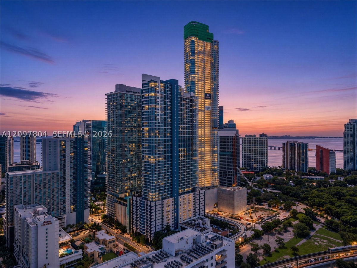 60 SW 13th St #2614, Miami FL 33130