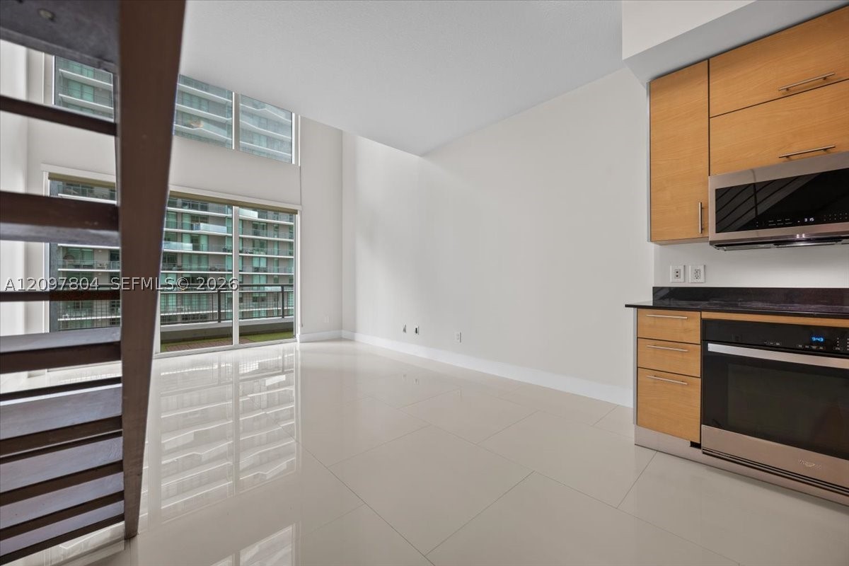 60 SW 13th St #2614, Miami FL 33130