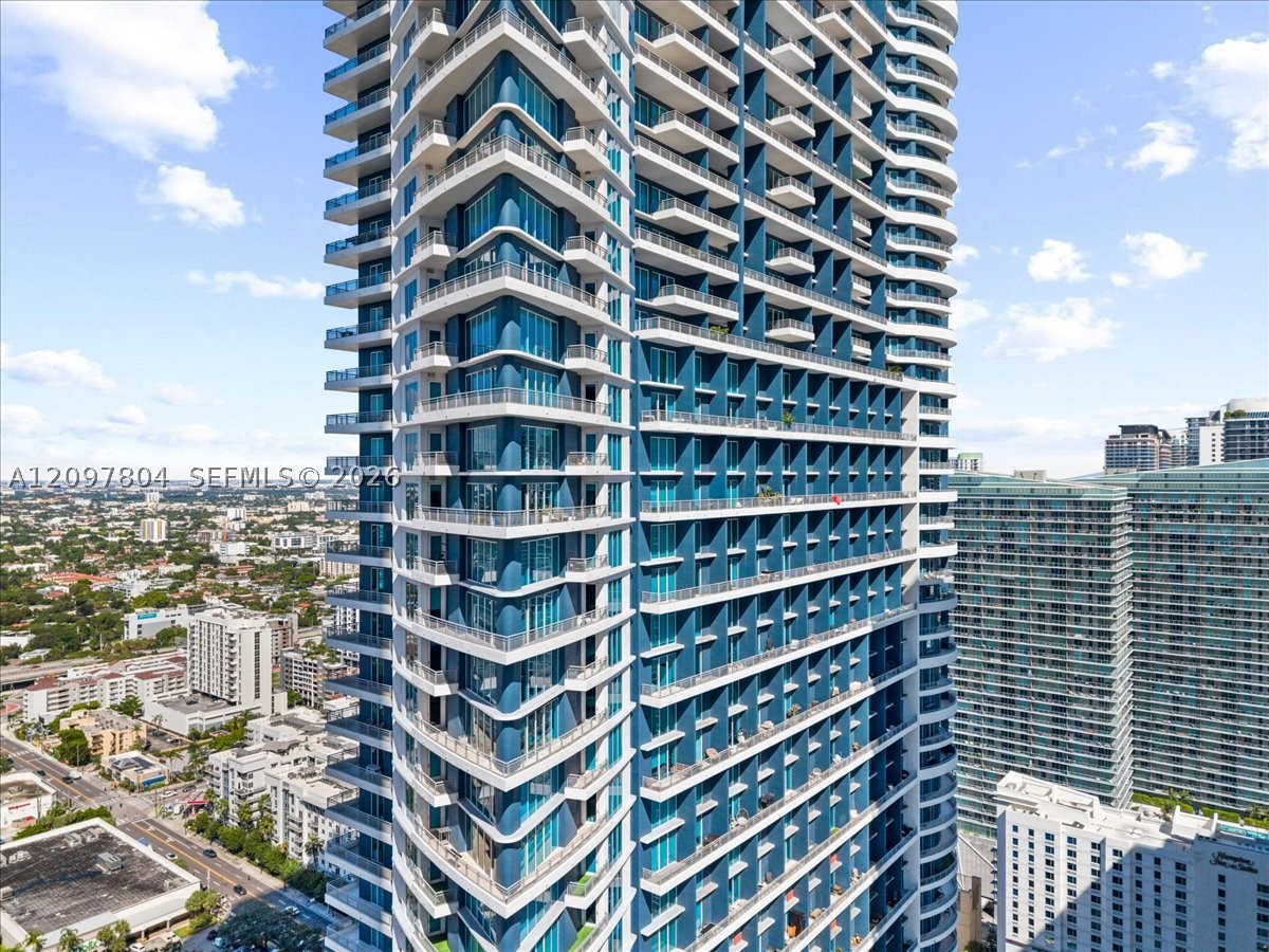 60 SW 13th St #2614, Miami FL 33130