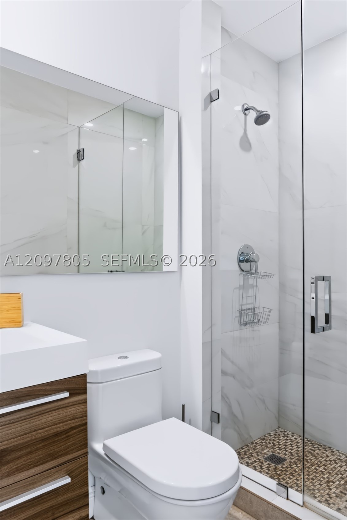 330 Glenridge Rd, Key Biscayne FL 33149