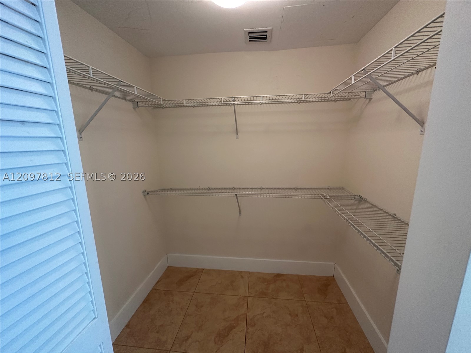 41 SE 5th St #1714, Miami FL 33131