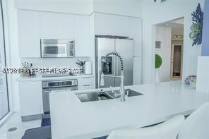 6515 Collins Ave #1709, Miami Beach FL 33141