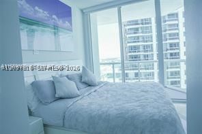 6515 Collins Ave #1709, Miami Beach FL 33141