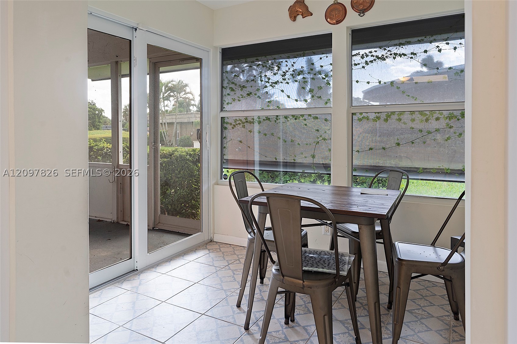 5010 Banyan Ln, Tamarac FL 33319