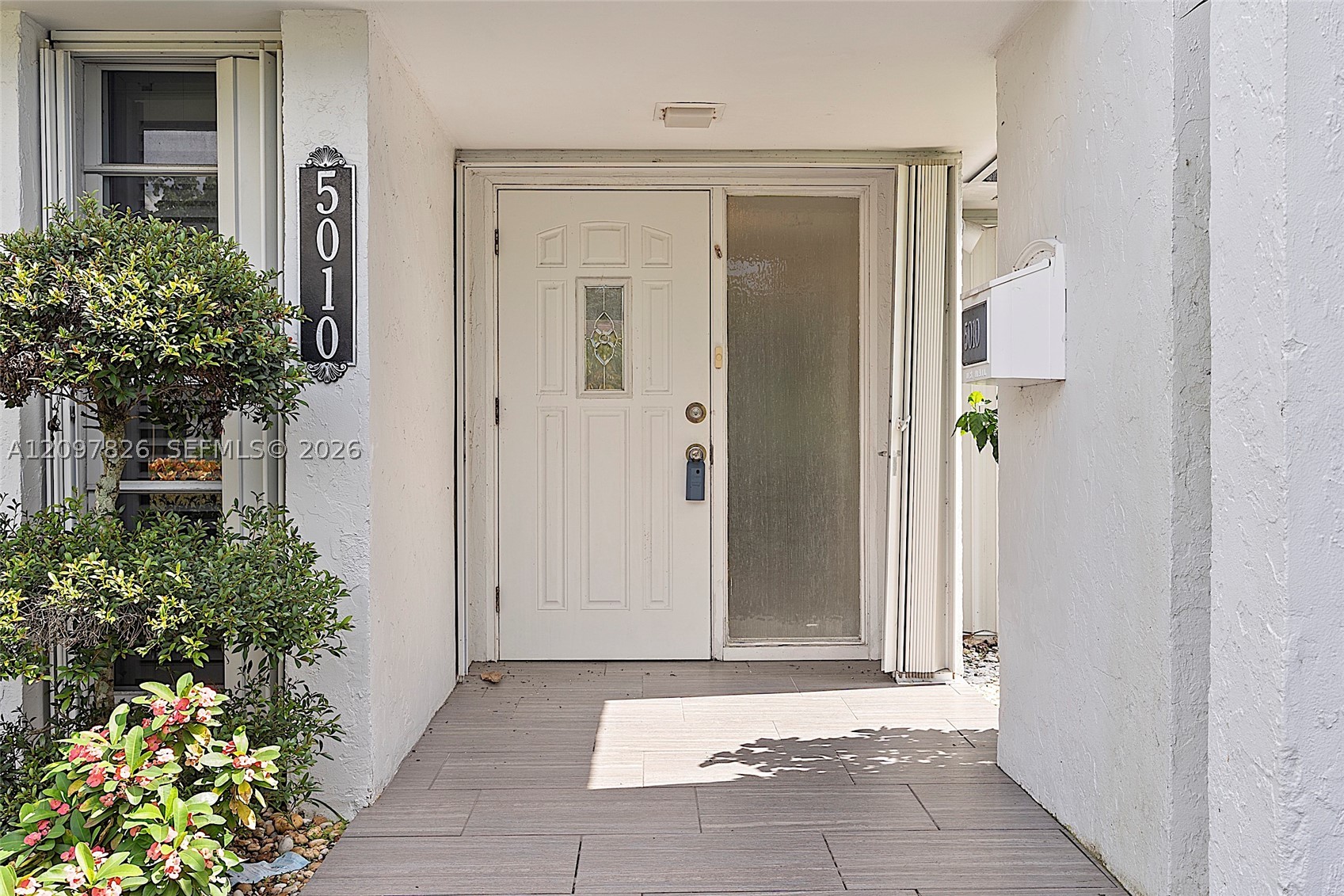 5010 Banyan Ln, Tamarac FL 33319