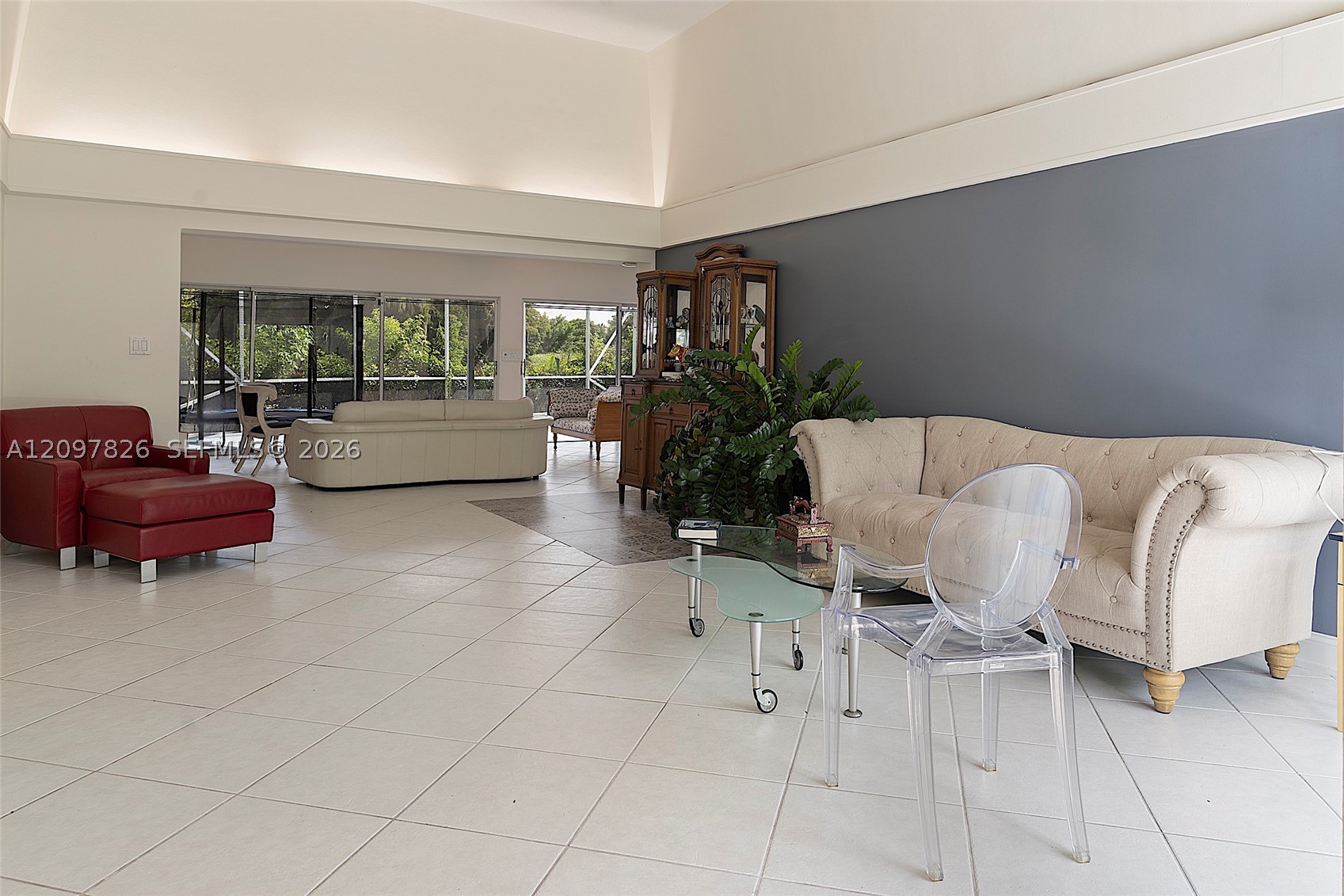 5010 Banyan Ln, Tamarac FL 33319