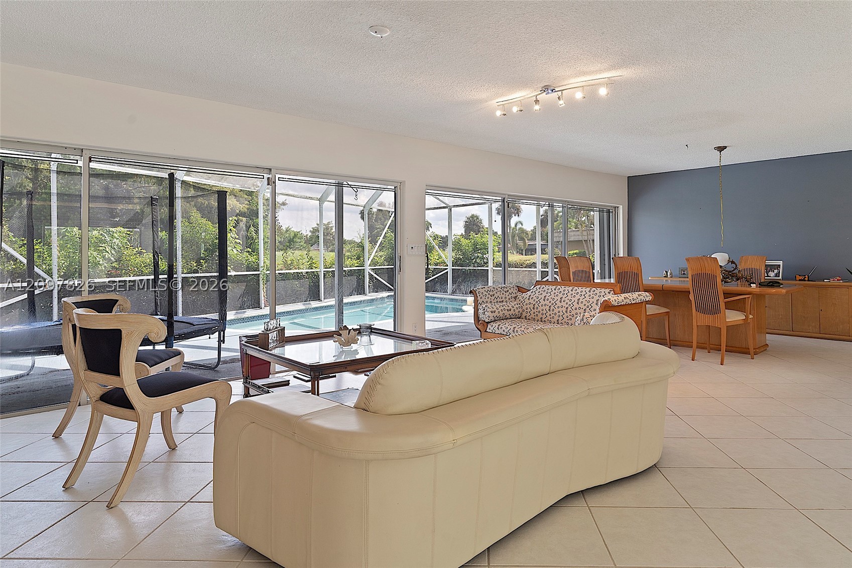 5010 Banyan Ln, Tamarac FL 33319