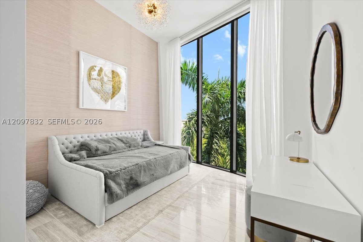 2821 S Bayshore Dr #6B, Miami FL 33133