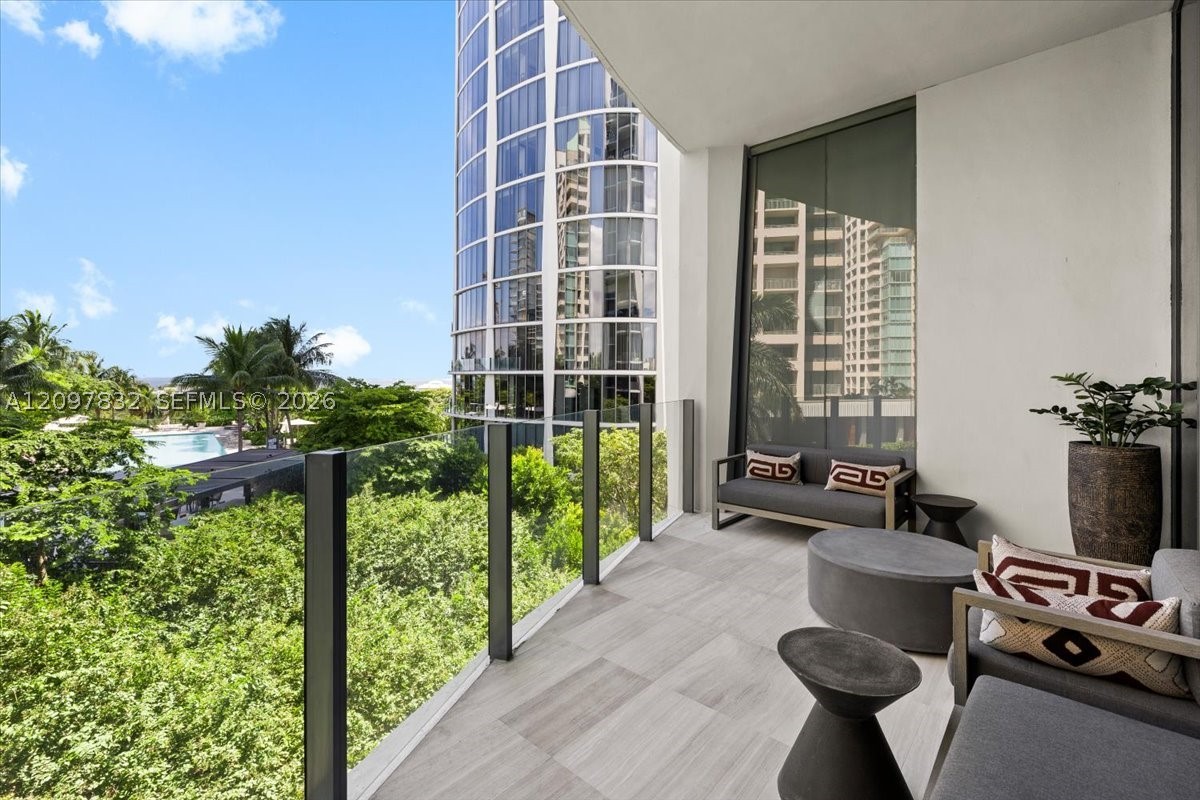 2821 S Bayshore Dr #6B, Miami FL 33133