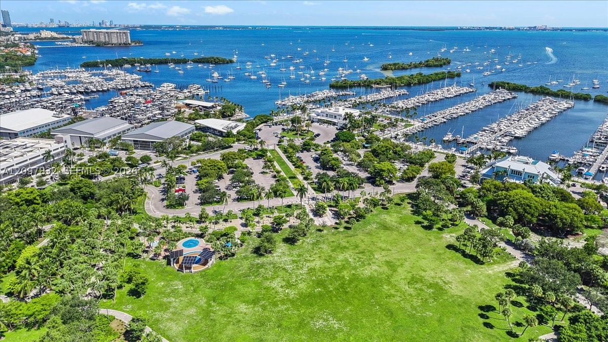 2821 S Bayshore Dr #6B, Miami FL 33133