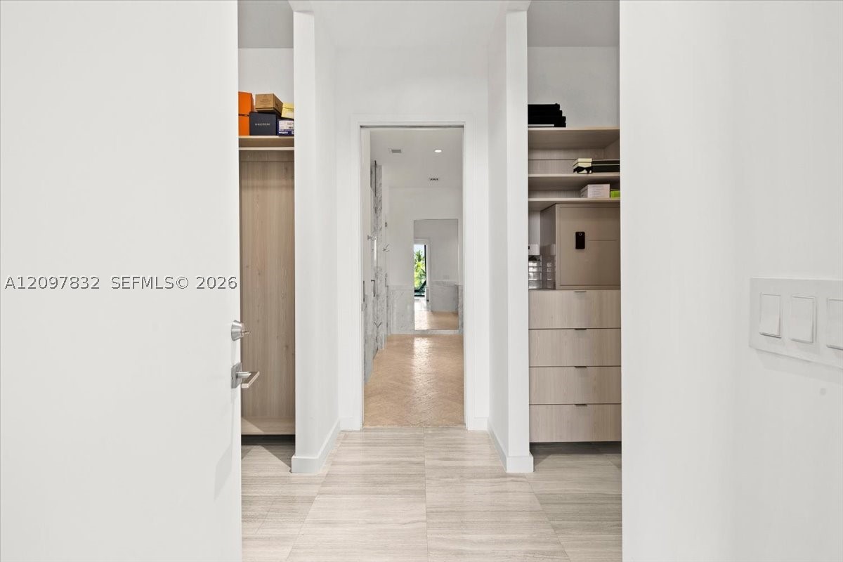 2821 S Bayshore Dr #6B, Miami FL 33133