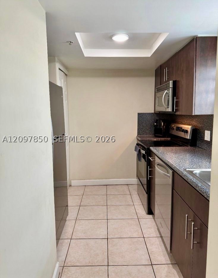 2475 NW 16th St Rd #513, Miami FL 33125