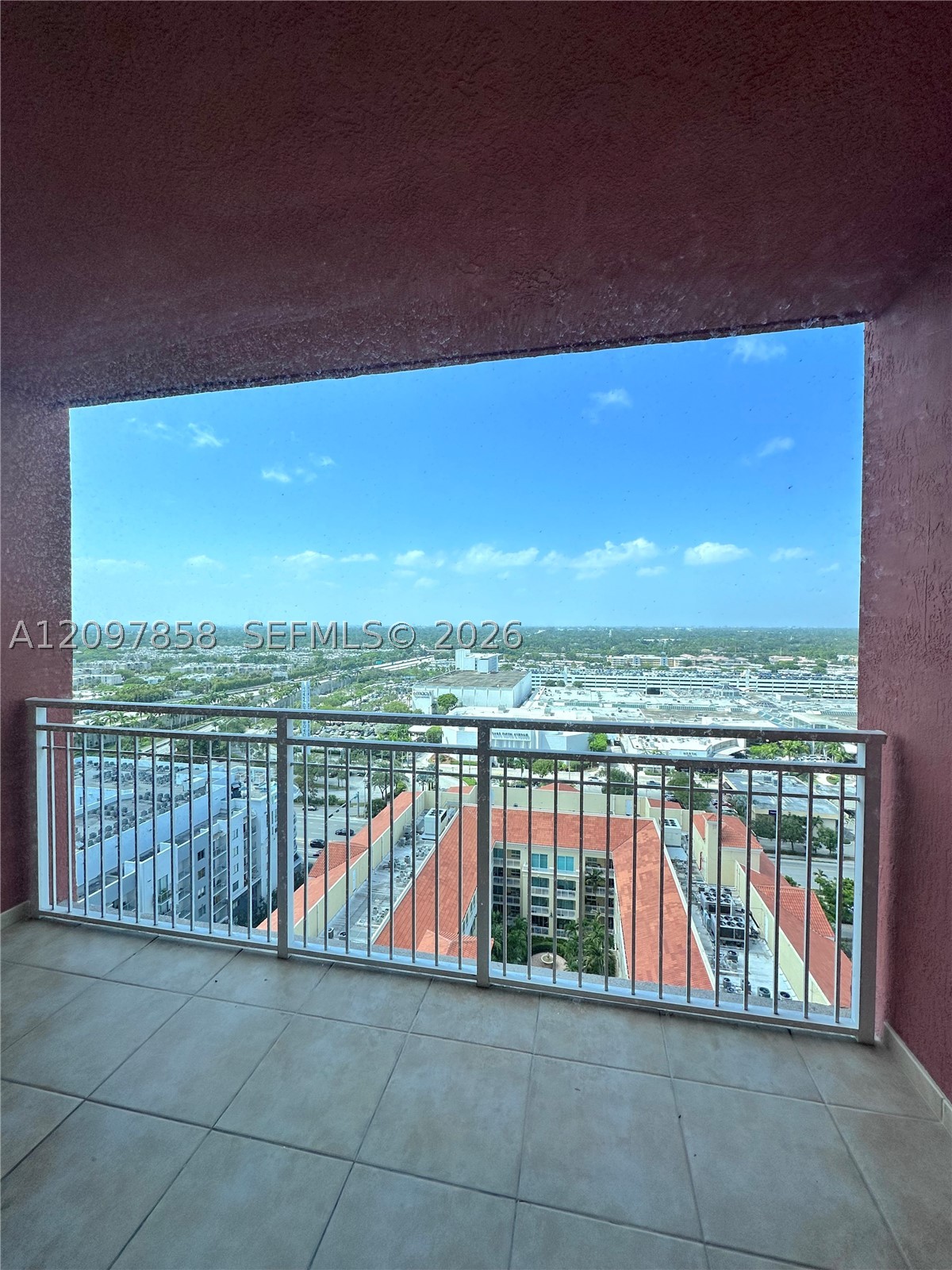 7350 SW 89th St #2005S, Miami FL 33156