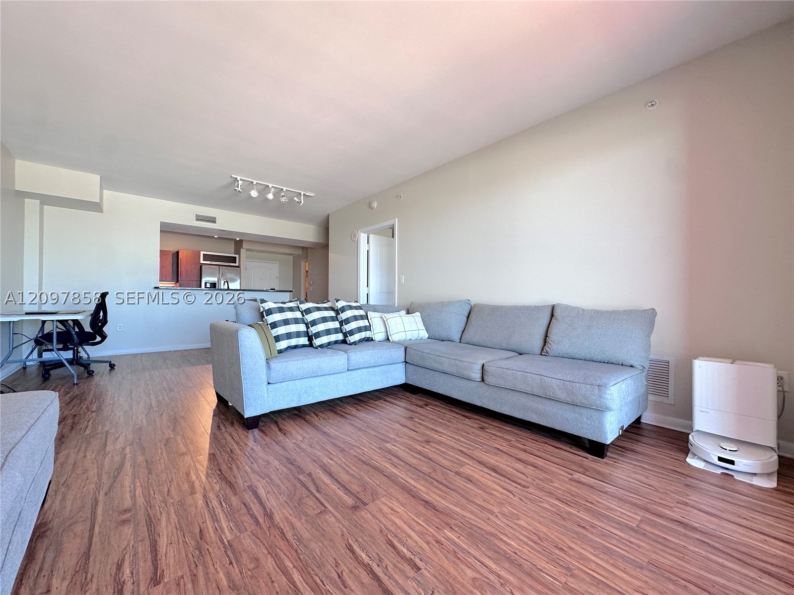 7350 SW 89th St #2005S, Miami FL 33156