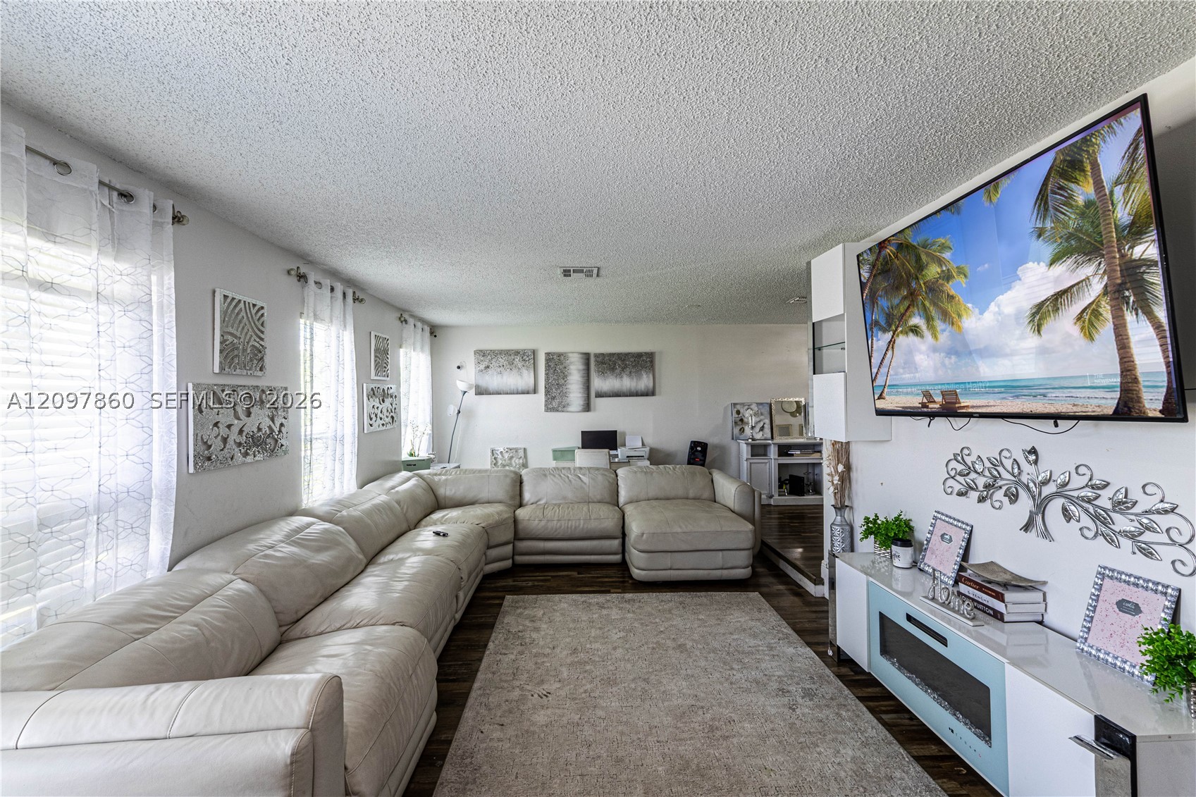 5600 NW 57th Way, Tamarac FL 33319