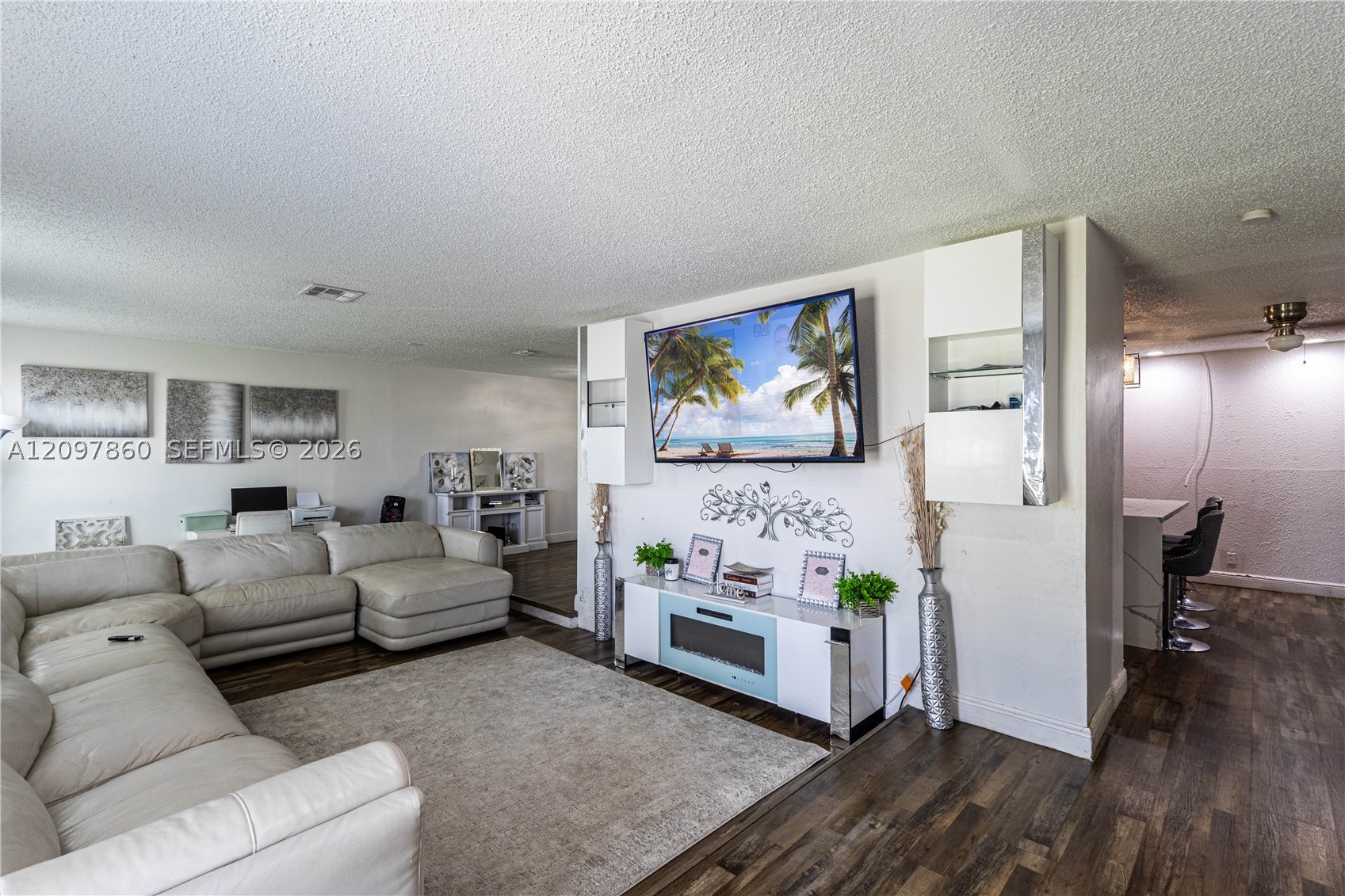 5600 NW 57th Way, Tamarac FL 33319