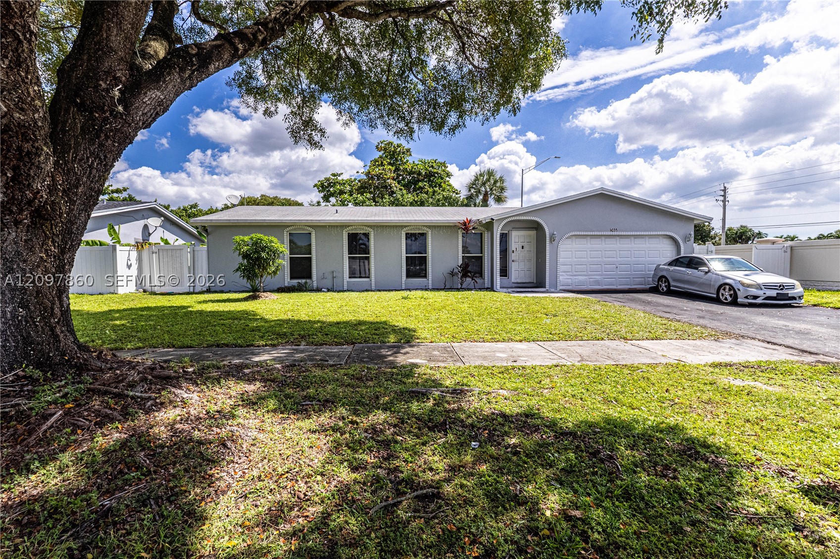 5600 NW 57th Way, Tamarac FL 33319