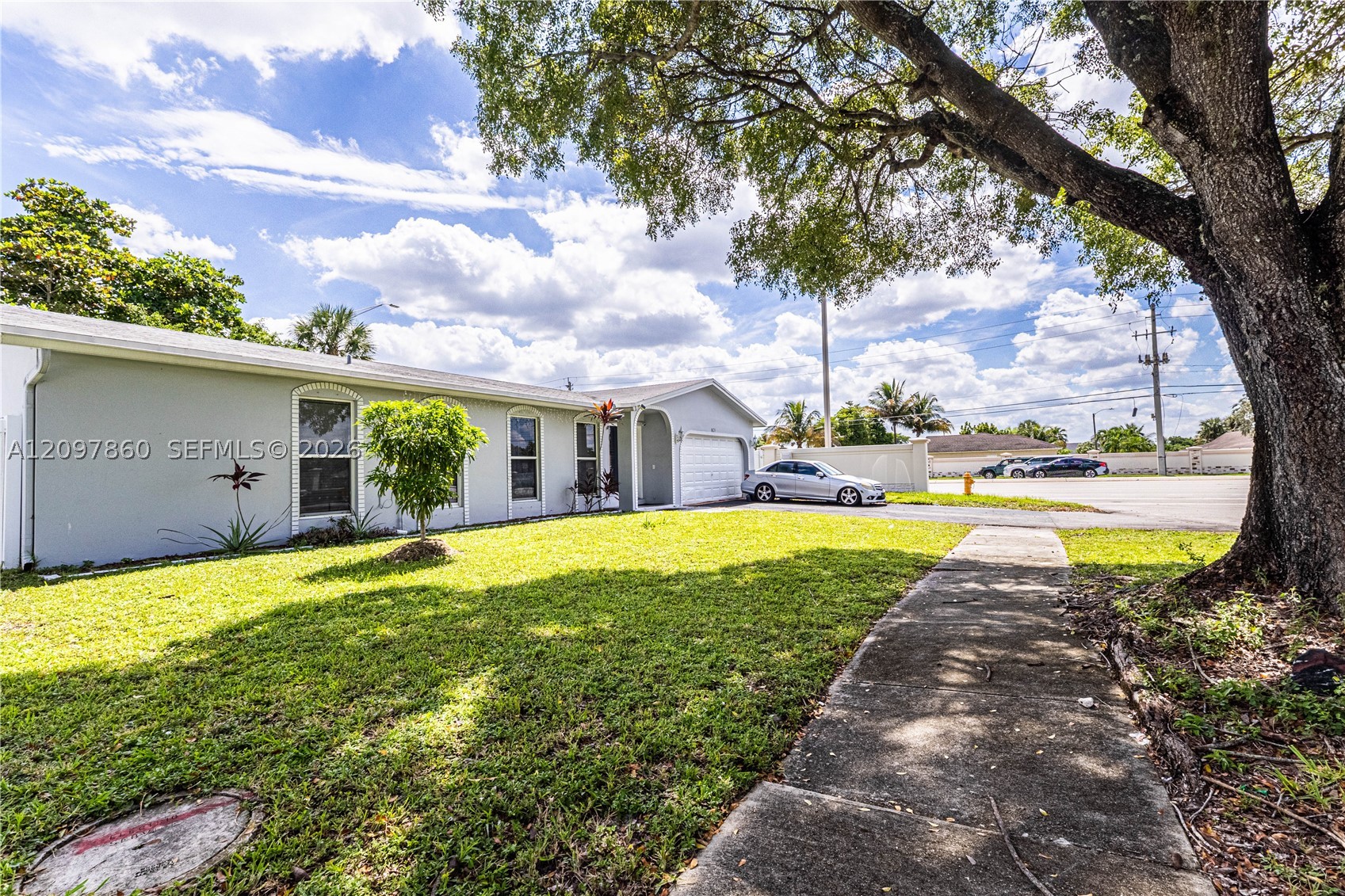 5600 NW 57th Way, Tamarac FL 33319