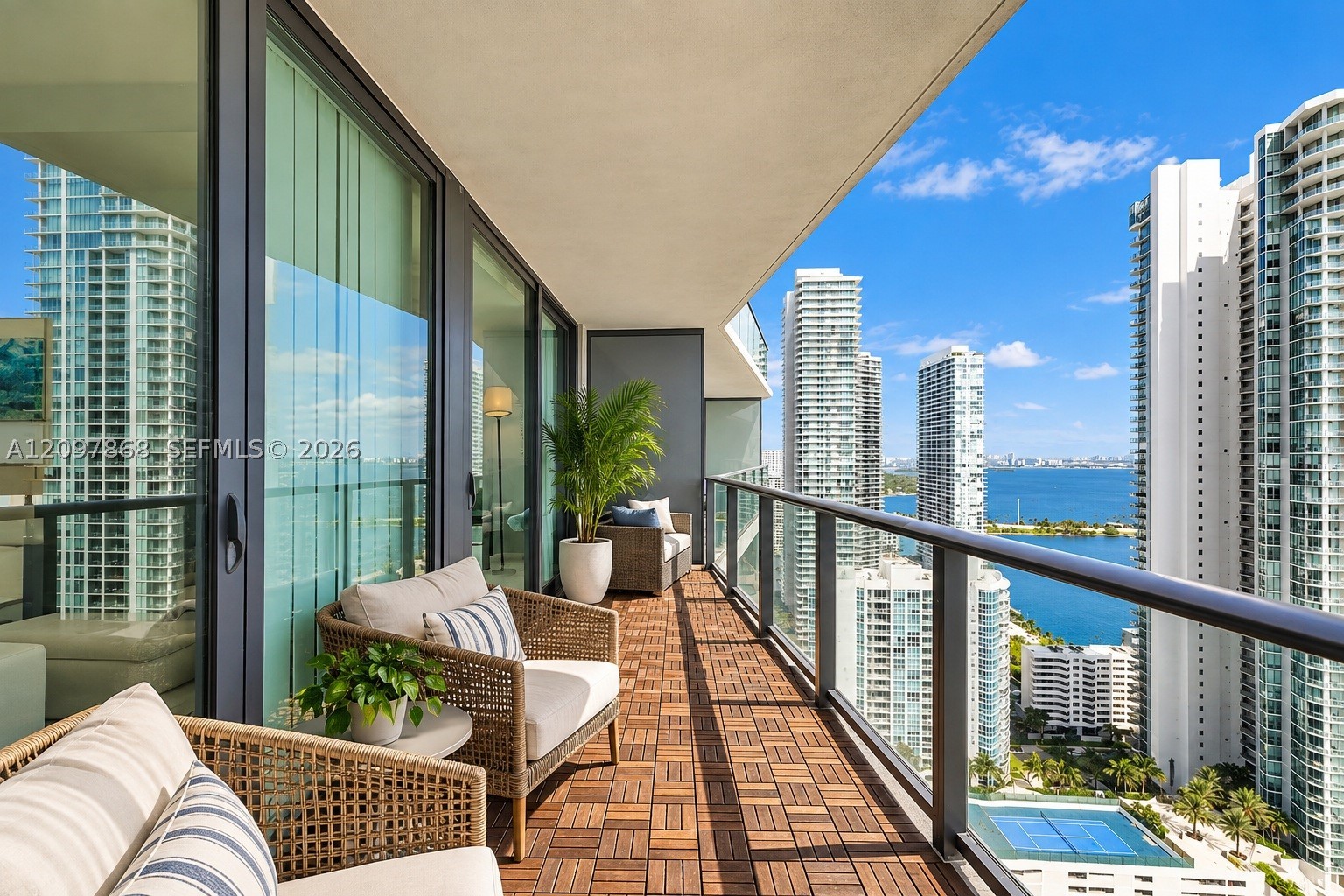 460 NE 28th St #3403, Miami FL 33137