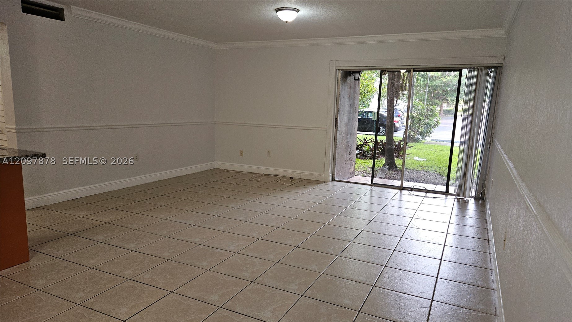 9477 SW 76th St #O2, Miami FL 33173