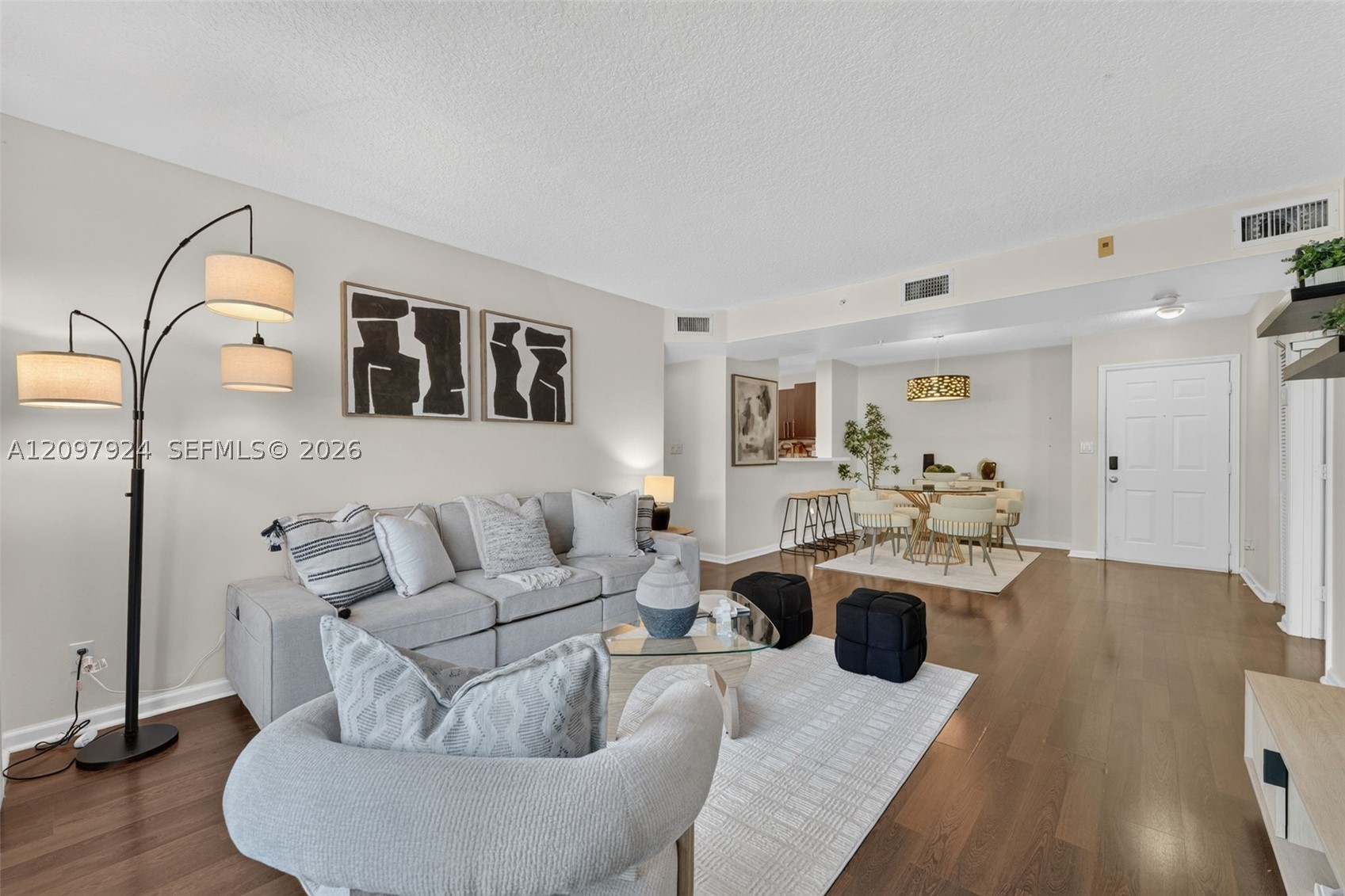 649 E Sheridan St #203, Dania Beach FL 33004