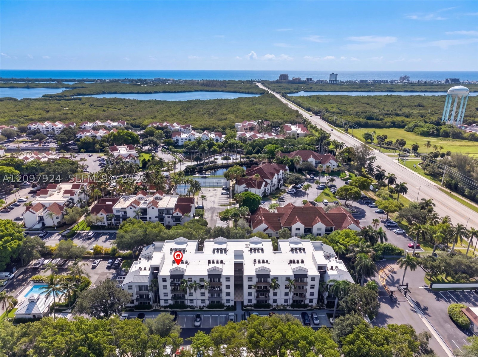 649 E Sheridan St #203, Dania Beach FL 33004