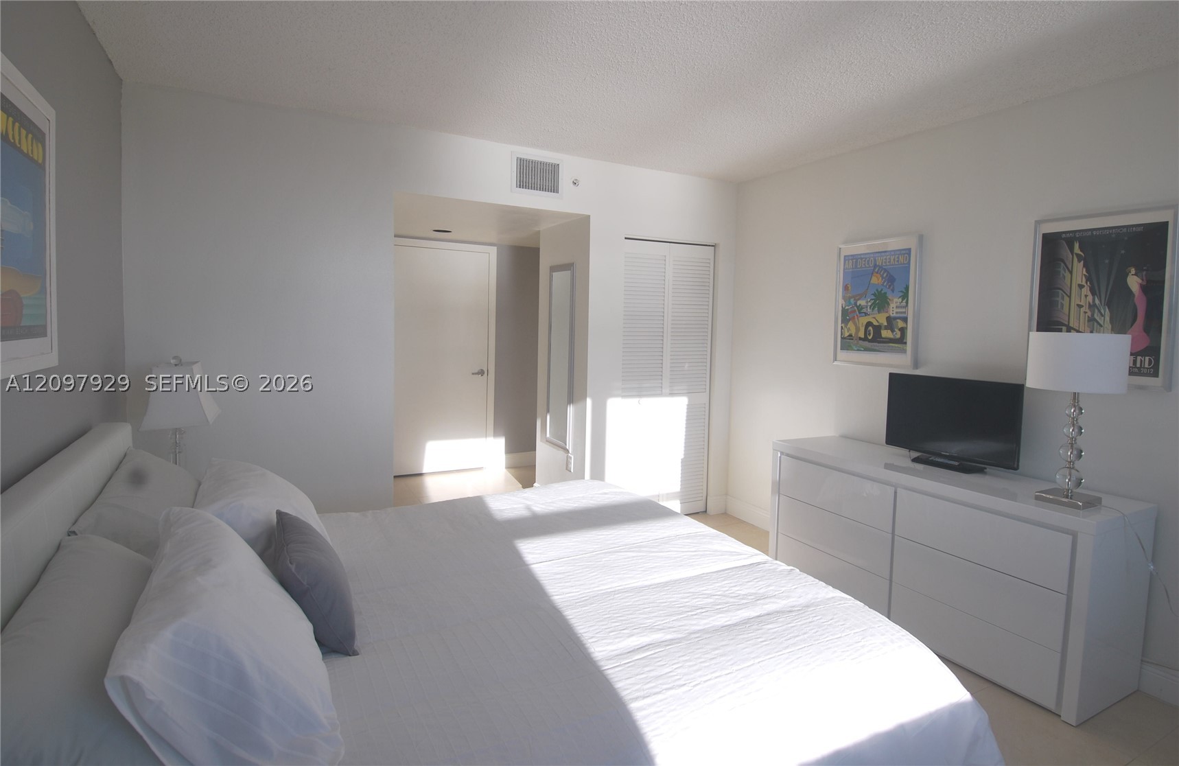 90 Alton Rd #2004, Miami Beach FL 33139