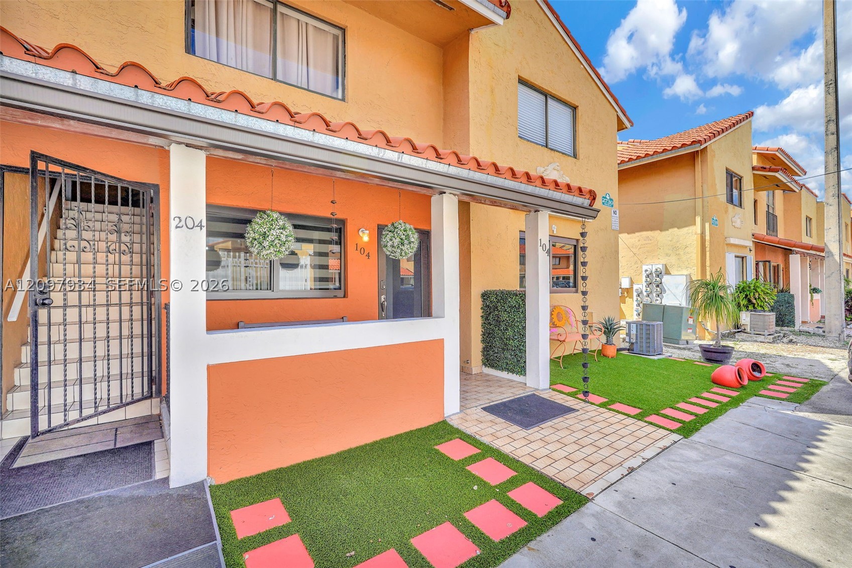 2730 W 60th Pl #104, Hialeah FL 33016