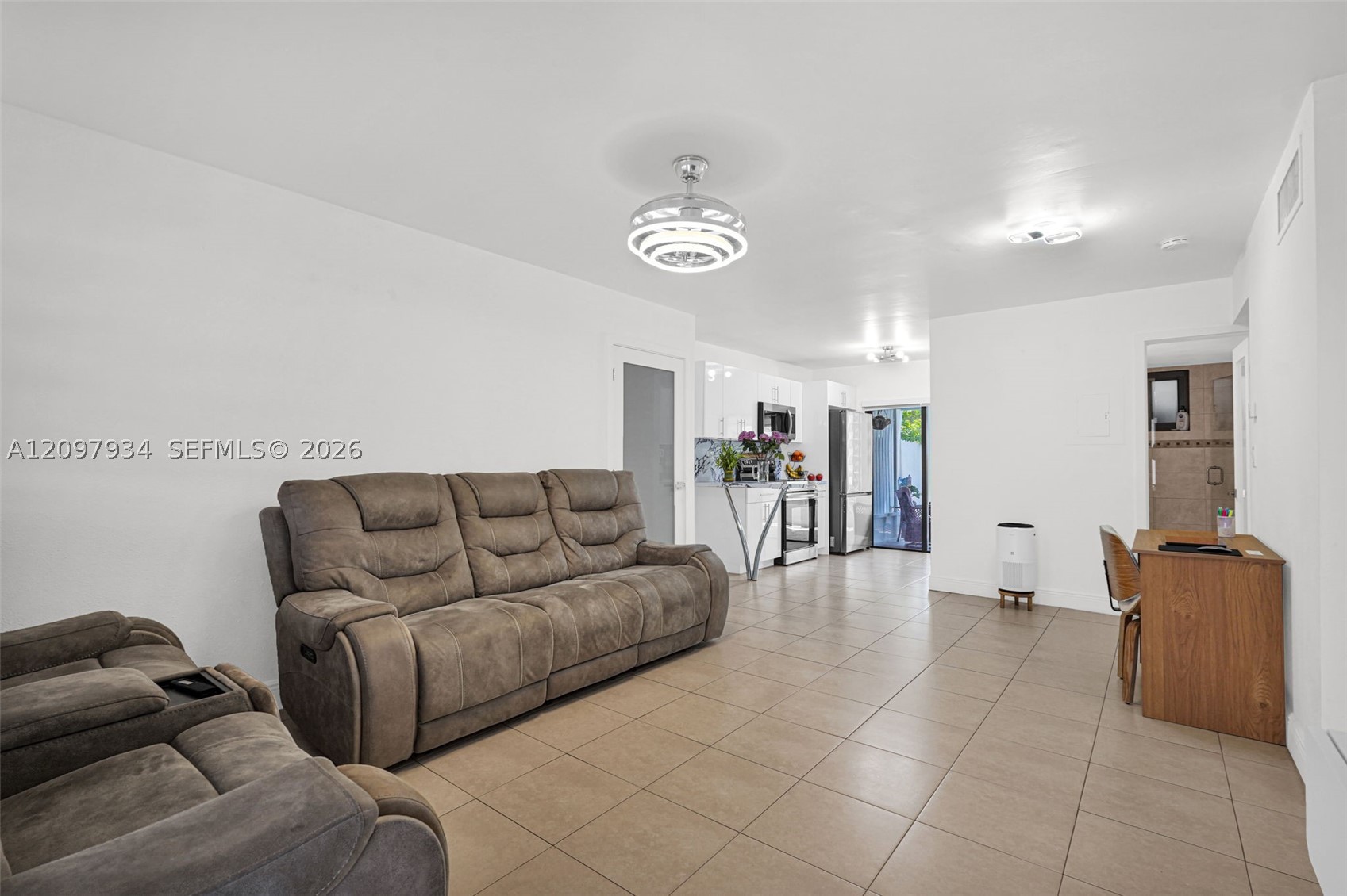 2730 W 60th Pl #104, Hialeah FL 33016