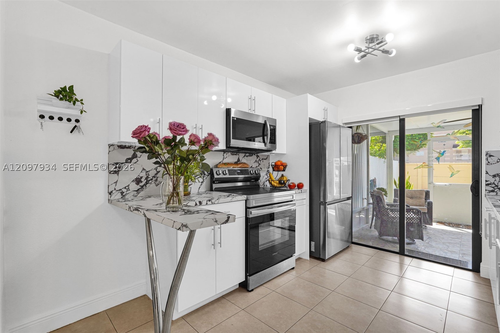 2730 W 60th Pl #104, Hialeah FL 33016
