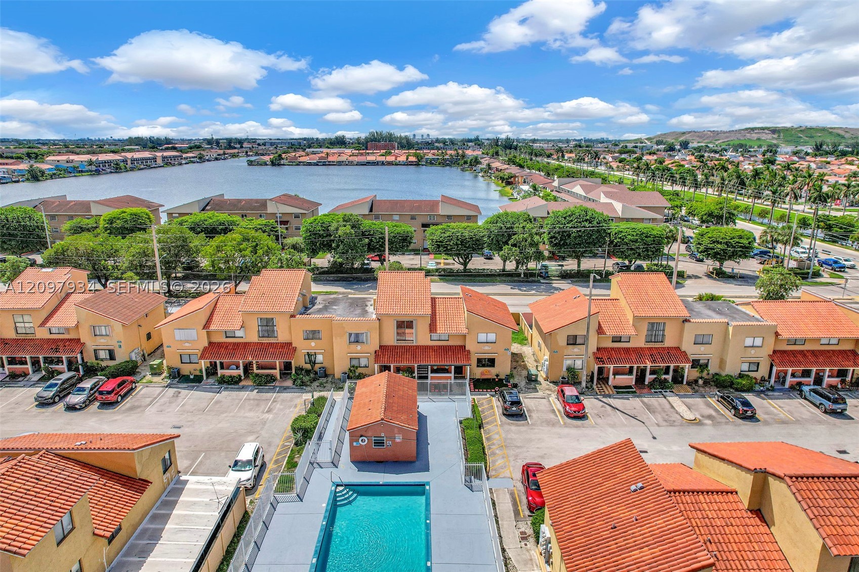 2730 W 60th Pl #104, Hialeah FL 33016