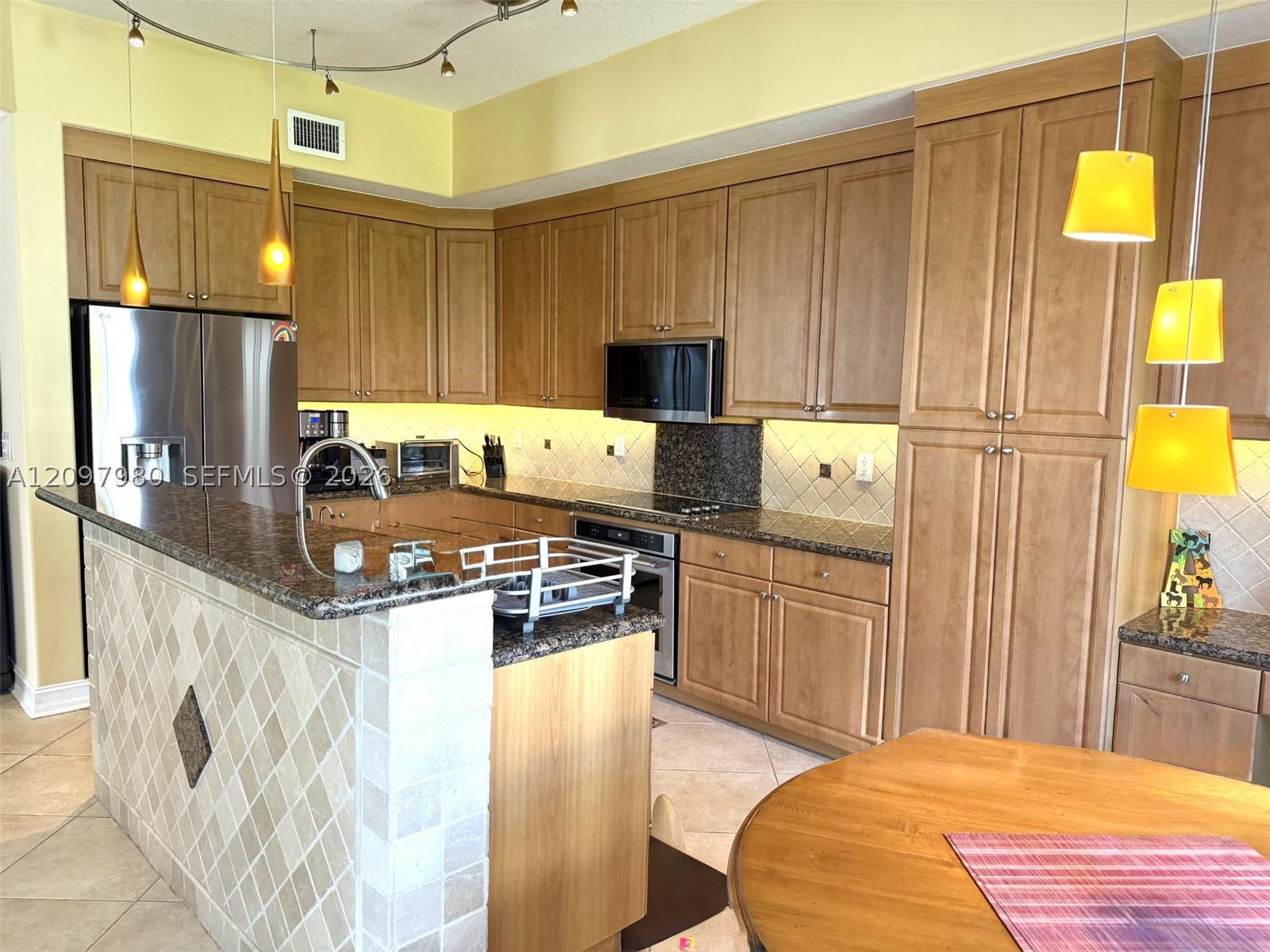 3191 NE 211th Ter, Aventura FL 33180