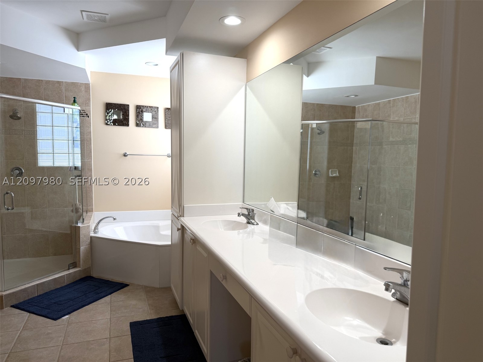 3191 NE 211th Ter, Aventura FL 33180