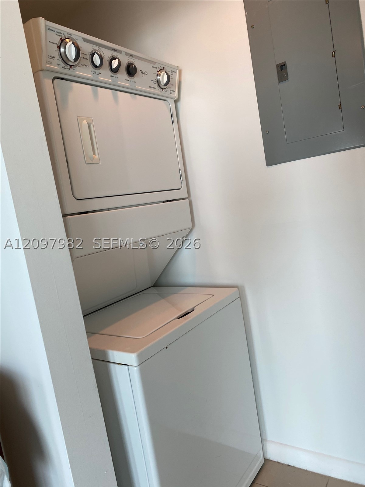 253 NE 2nd St #3007, Miami FL 33132