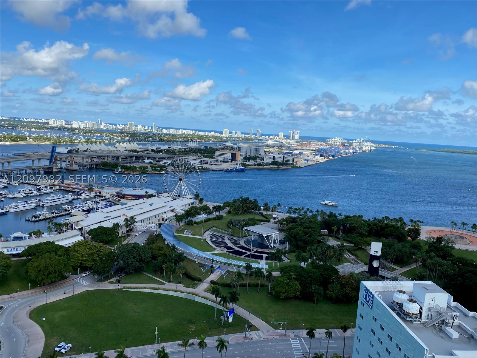 253 NE 2nd St #3007, Miami FL 33132