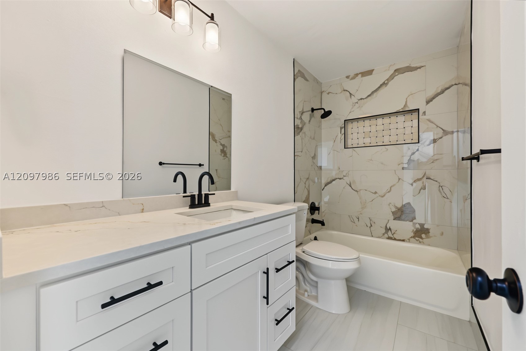 6551 NW 8th Ct, Margate FL 33063
