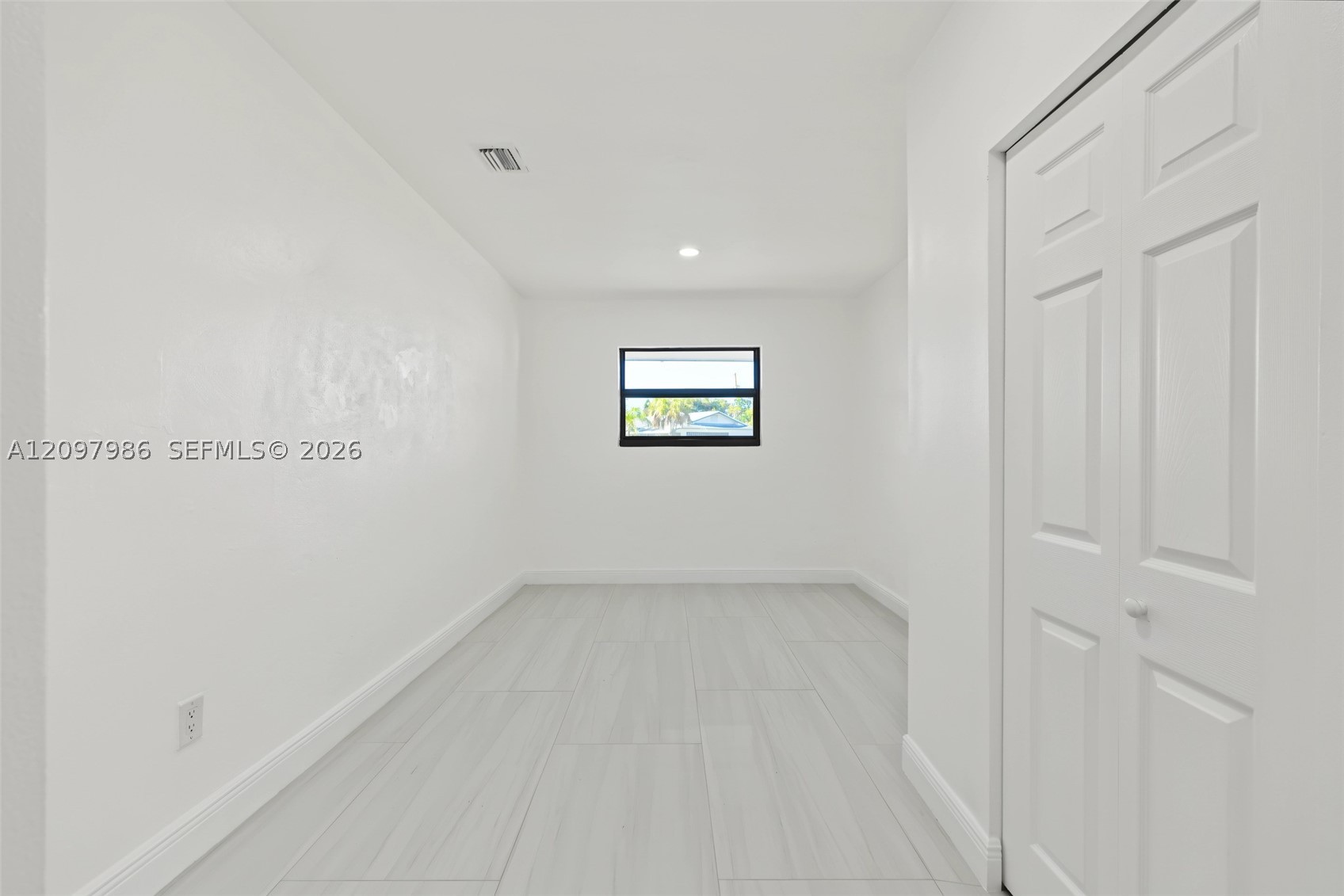 6551 NW 8th Ct, Margate FL 33063