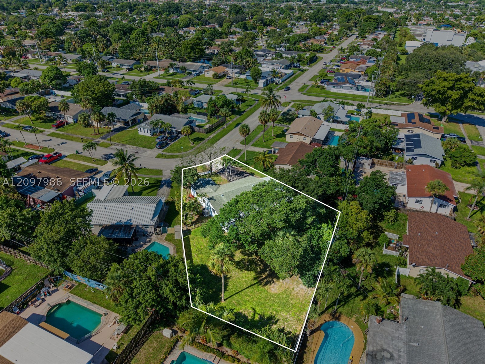 6551 NW 8th Ct, Margate FL 33063